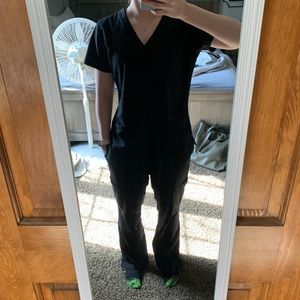 Small Black scrub set